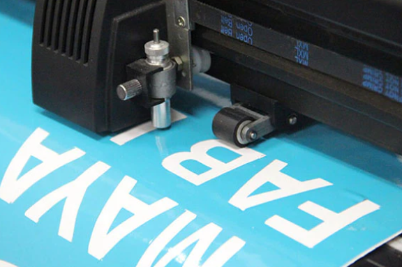 Corte de vinil colores basicos (*58cm)